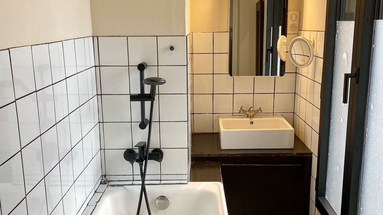 Photo of Bathroom in Le Chesnay
