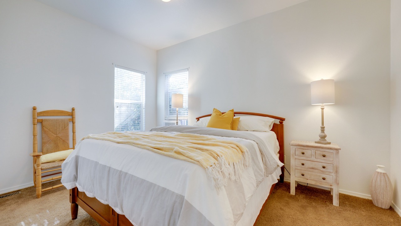 Photo of Bathroom in Oak View