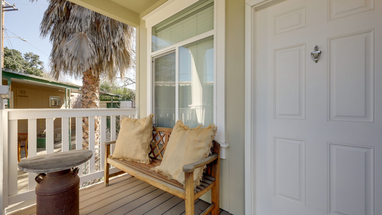 Photo of Outdoor in Oak View