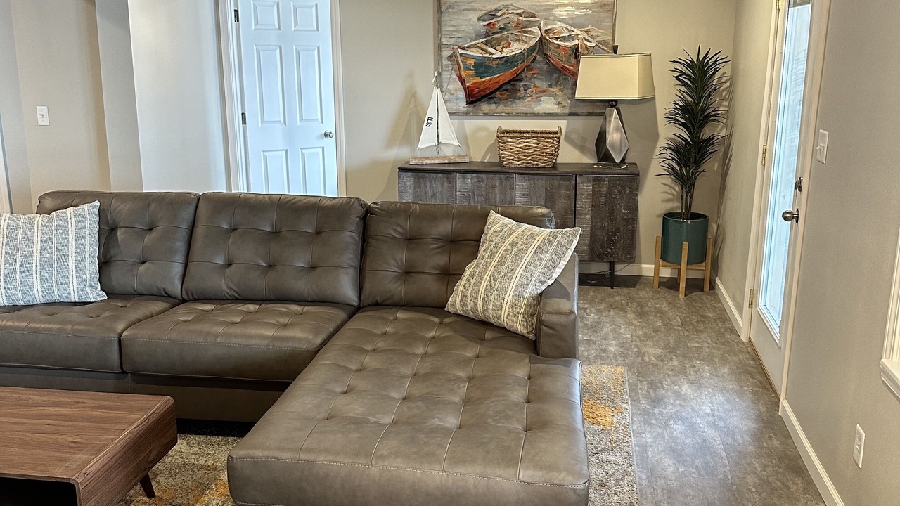 Photo of Livingroom in Detroit Lakes