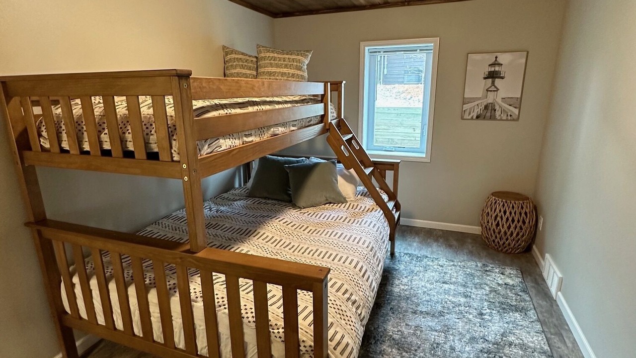 Photo of Bedroom in Detroit Lakes