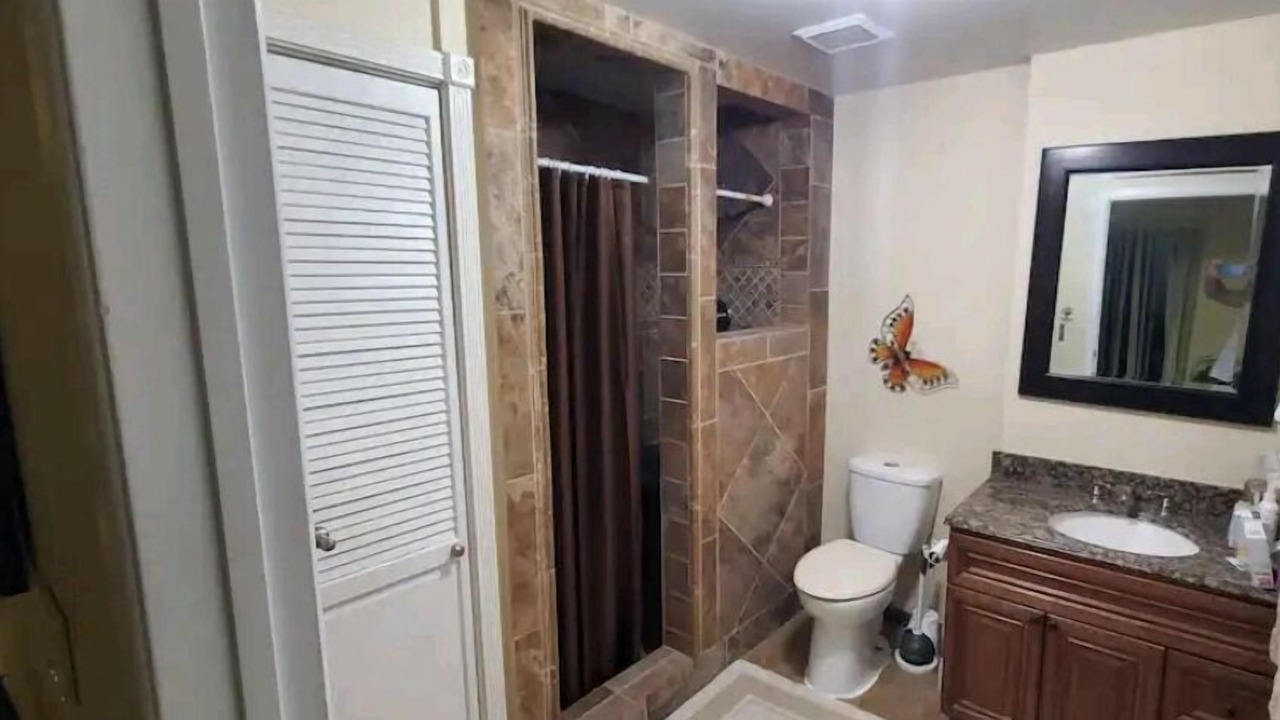 Photo of Bathroom in Simi Valley