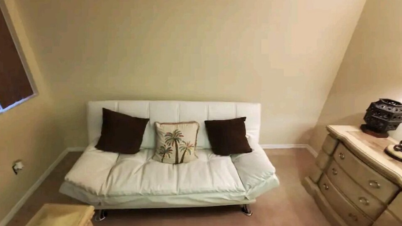 Photo of Livingroom in Simi Valley
