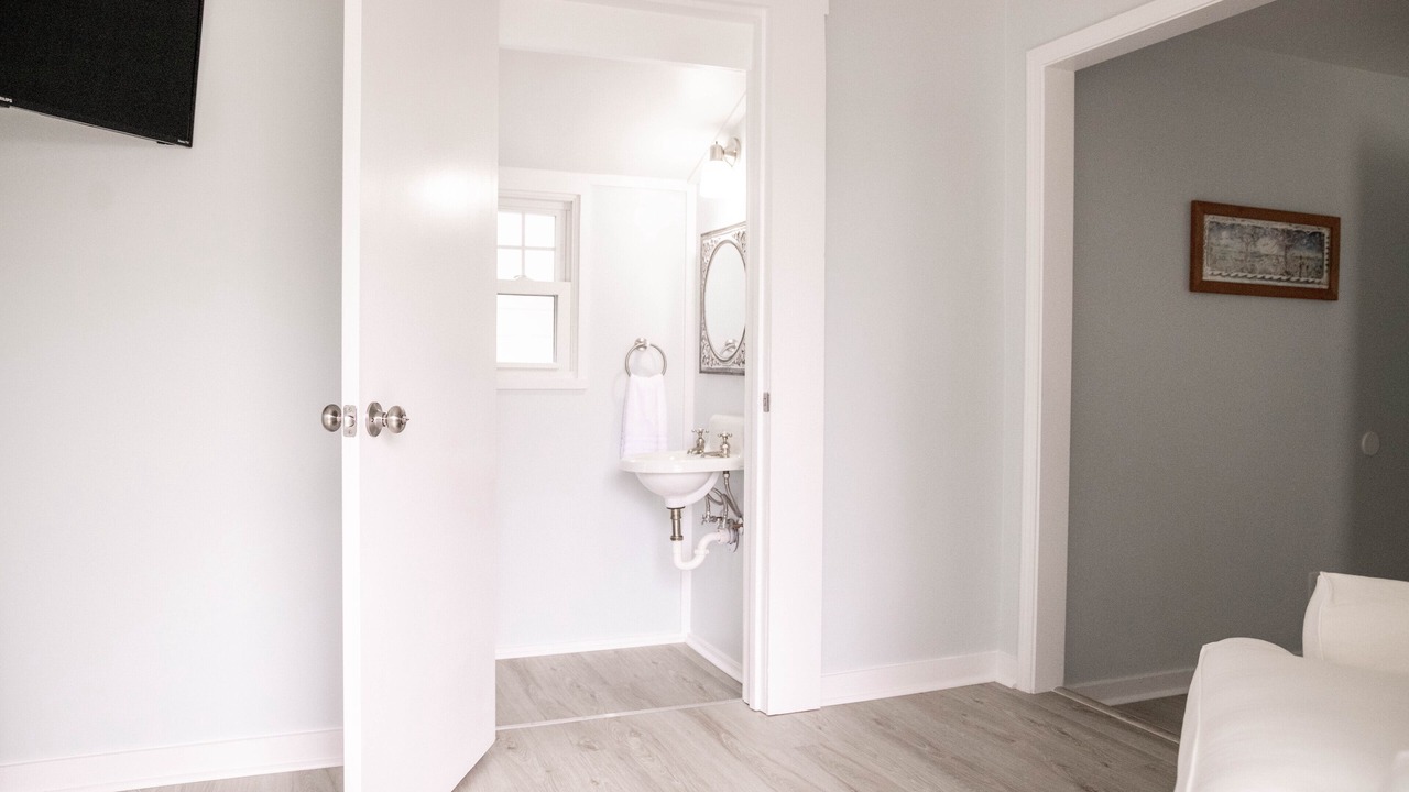 Photo of Bathroom in Ocean Springs