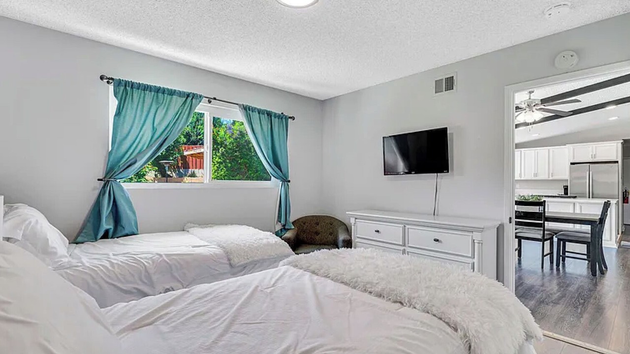 Photo of Bedroom in Simi Valley