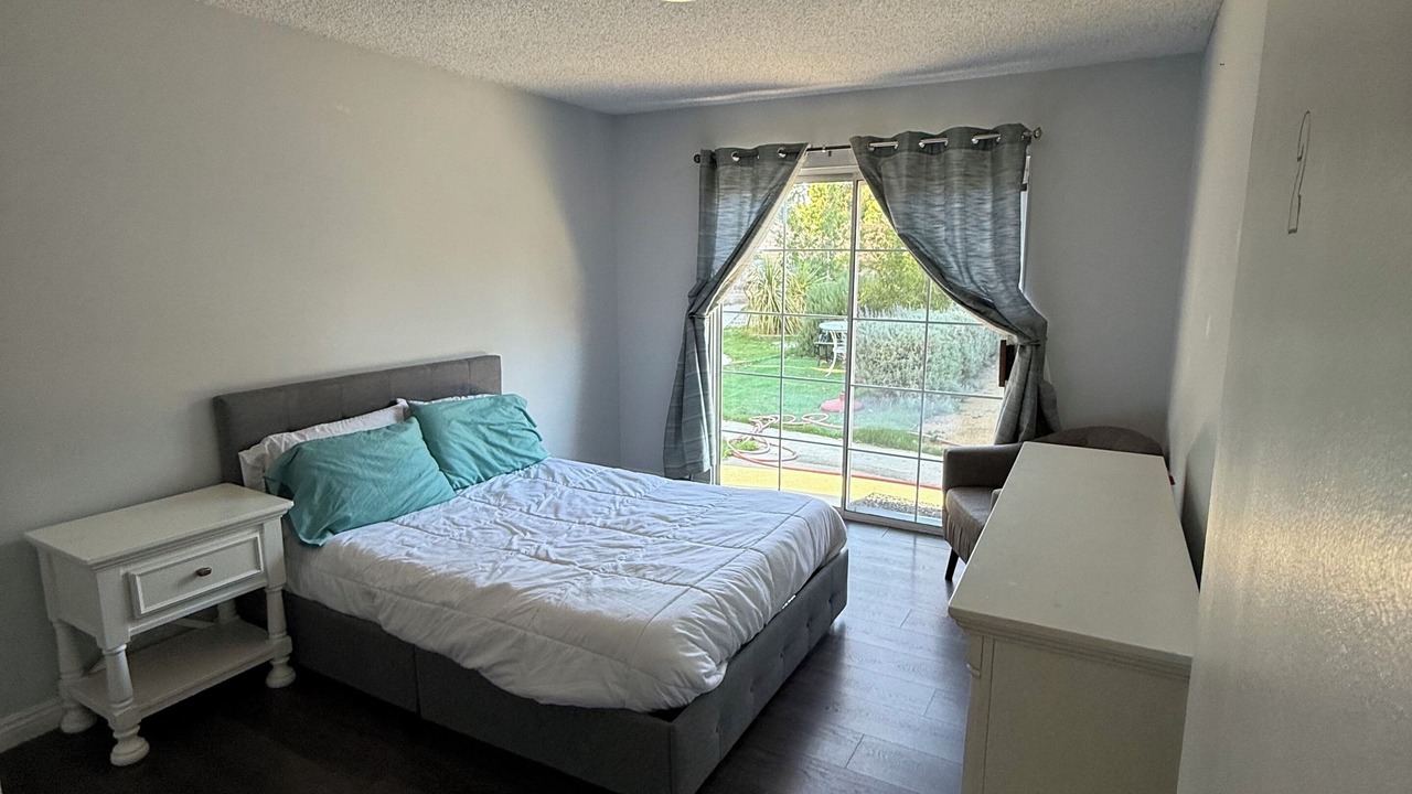Photo of Bedroom in Simi Valley