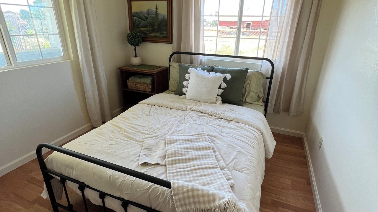 Photo of Bedroom in Greenacres