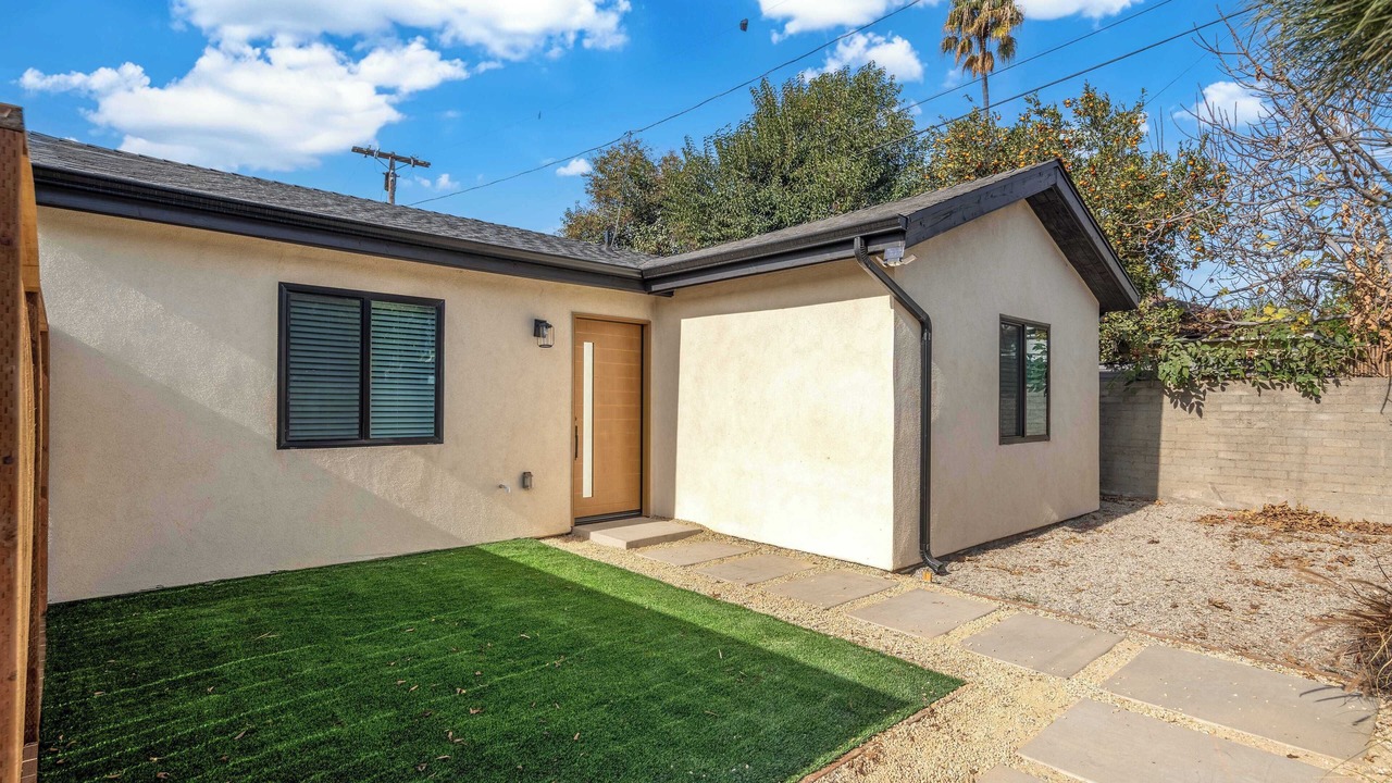Photo of Outdoor in Van Nuys