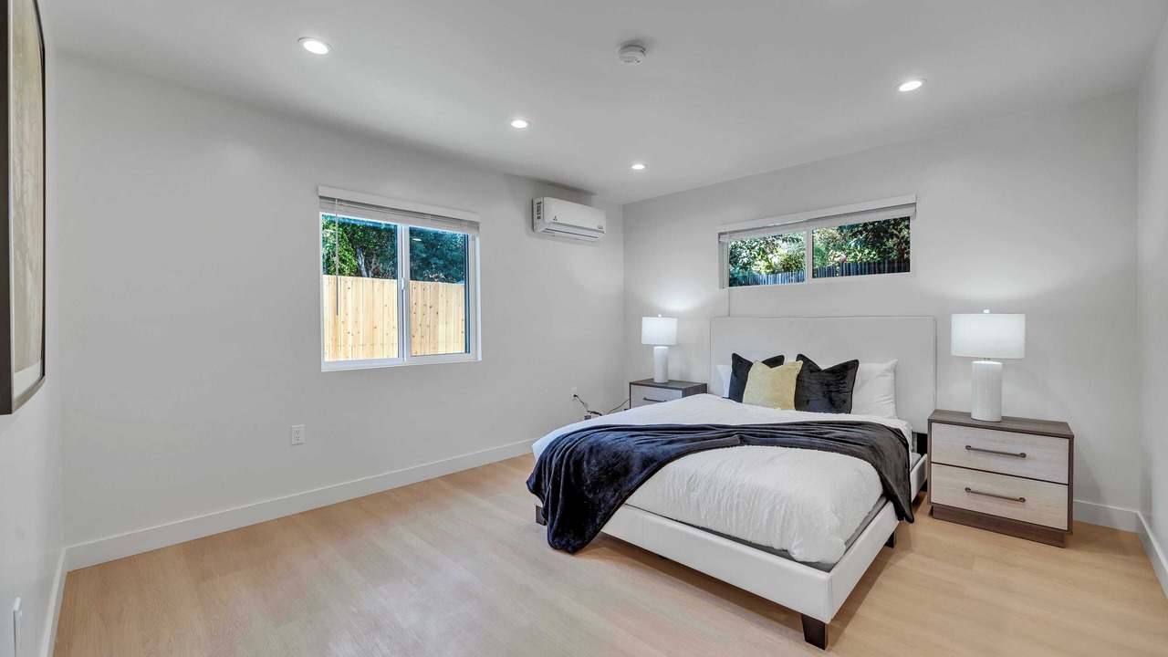 Photo of Bedroom in Van Nuys
