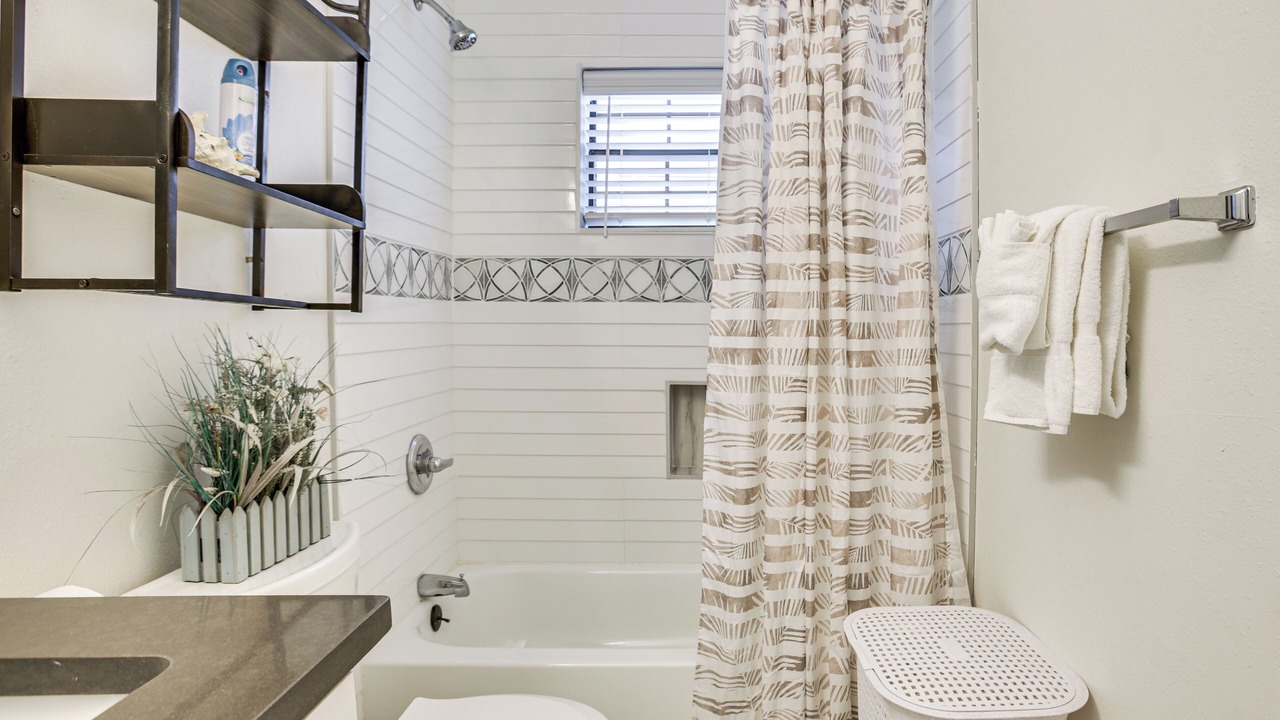 Photo of Bathroom in Faubourg Livaudais