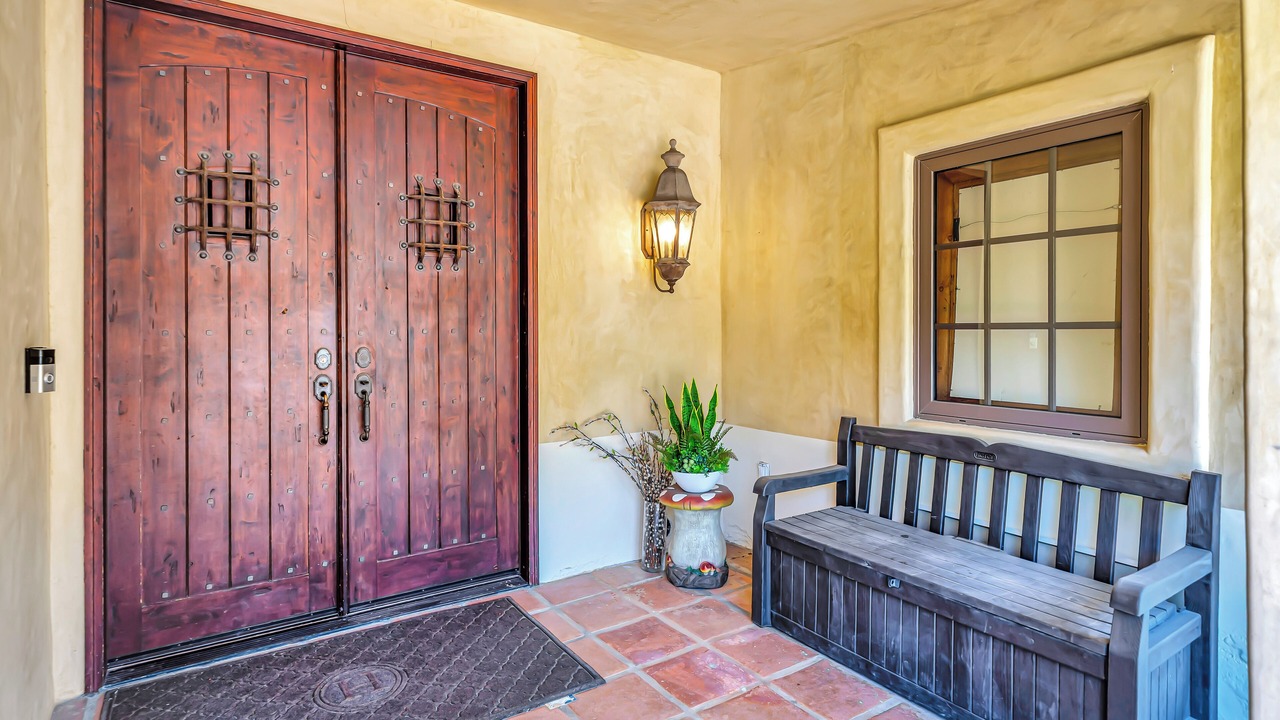 Photo of Patio Balcony in Woodland Hills