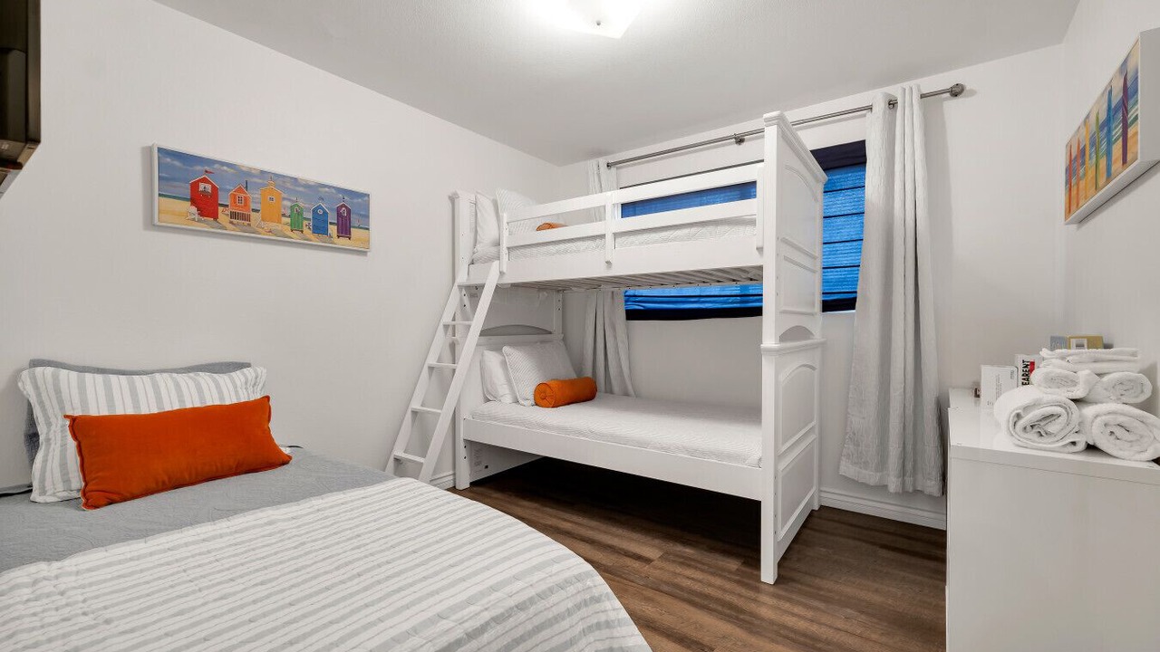 Photo of Bedroom in Thousand Oaks
