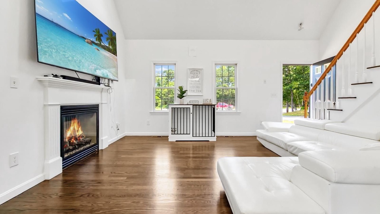 Photo of Livingroom in Centerville