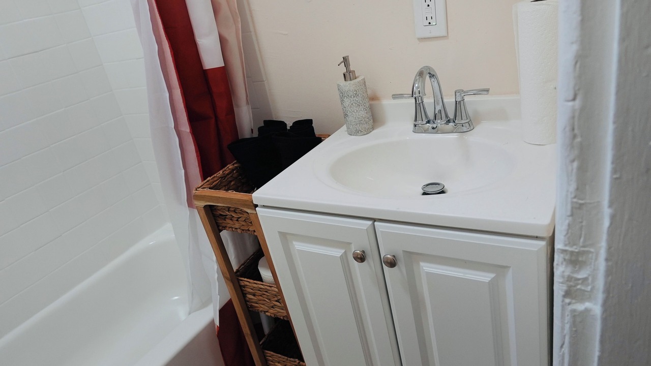 Photo of Bathroom in Truxton Circle