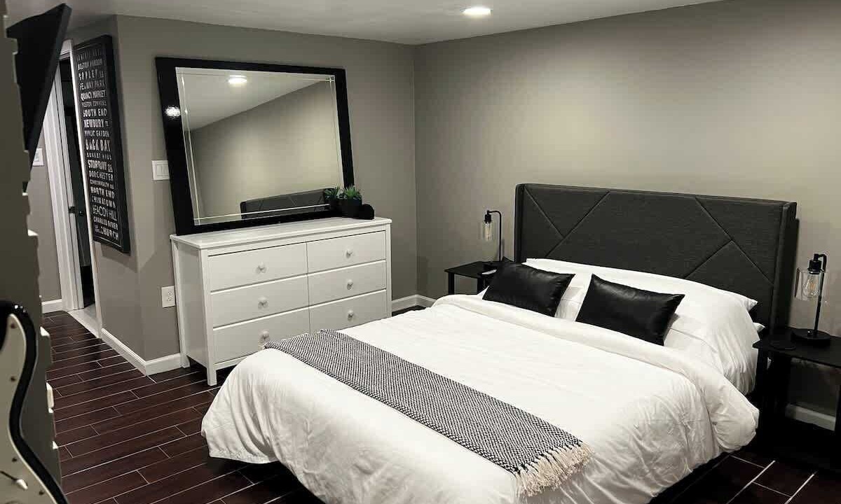 Photo of Bedroom in Everett