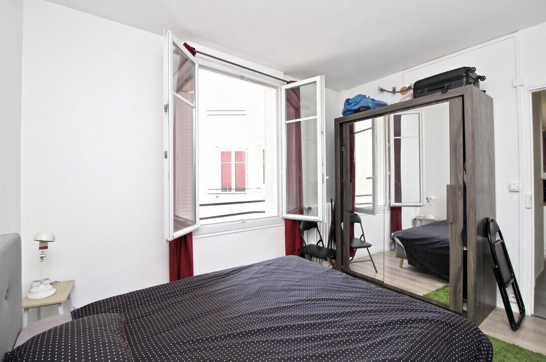 Photo of Bedroom in Vanves