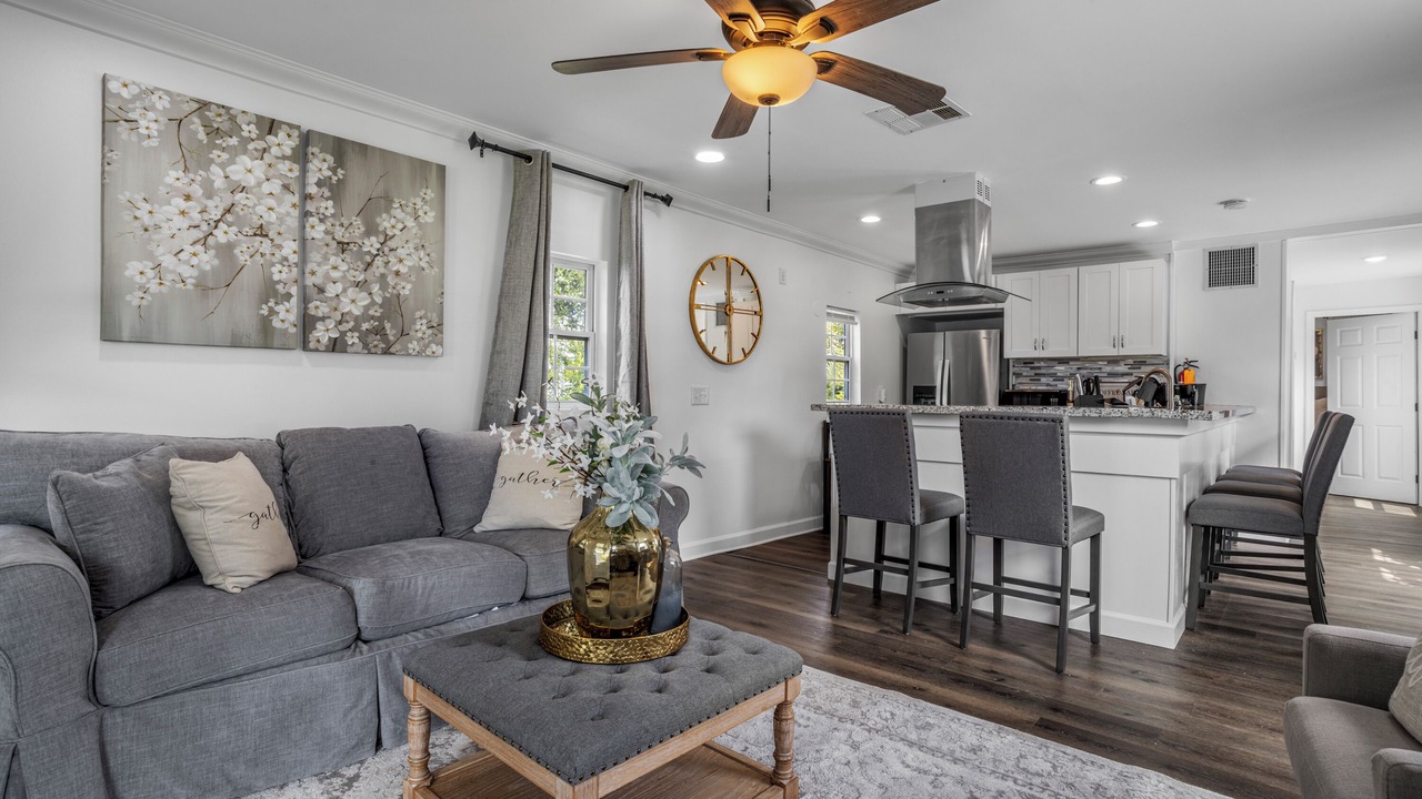 Photo of Livingroom in Pass Christian