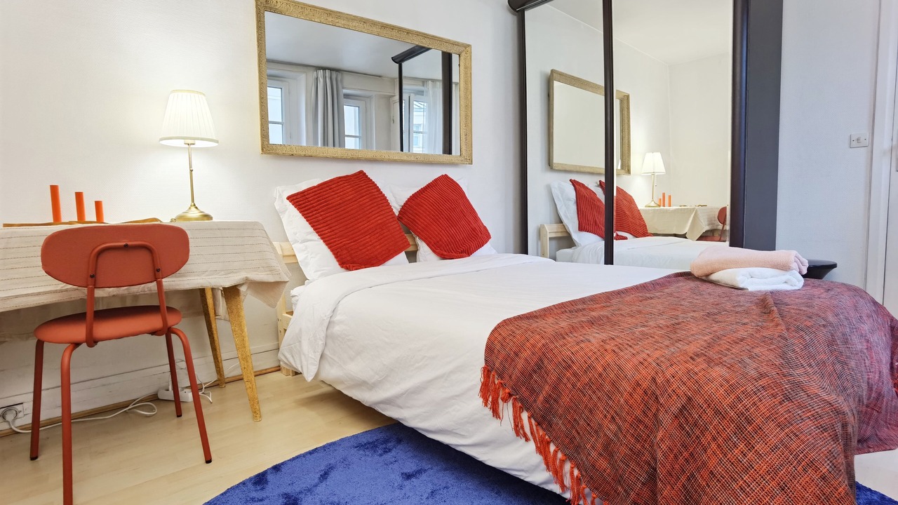 Photo of Bedroom in Notre-Dame-des-Champs