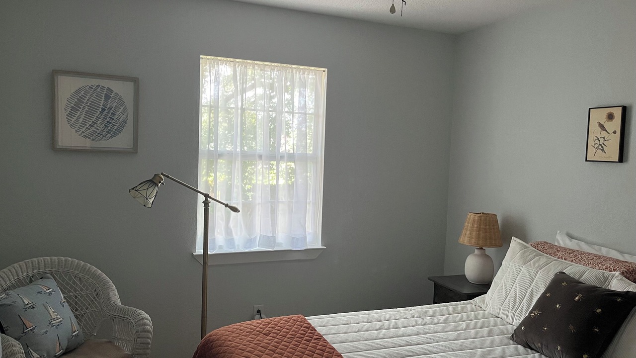 Photo of Bedroom in Pascagoula