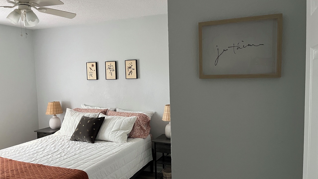 Photo of Bedroom in Pascagoula