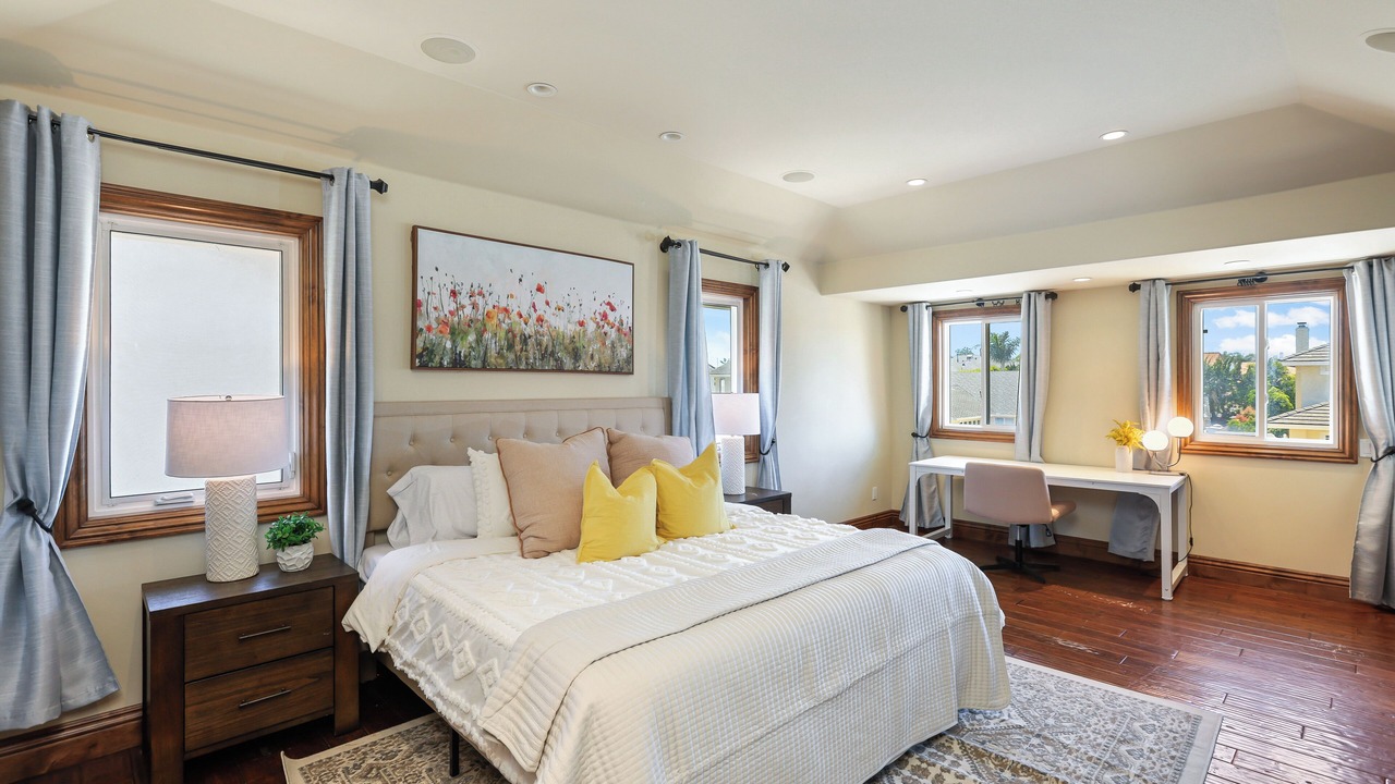 Photo of Bedroom in Westside Costa Mesa