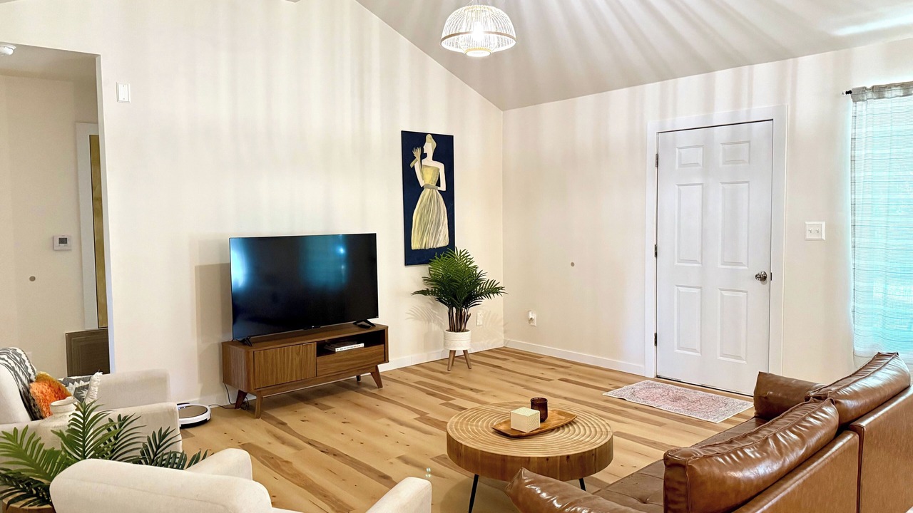 Photo of Bedroom in Ocean Springs