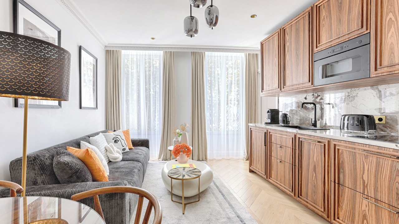 Photo of Livingroom in 14th Arrondissement