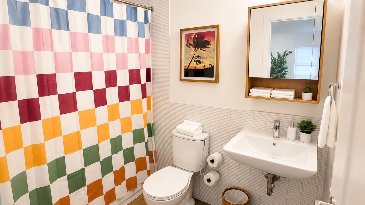 Photo of Bathroom in Silver Strand