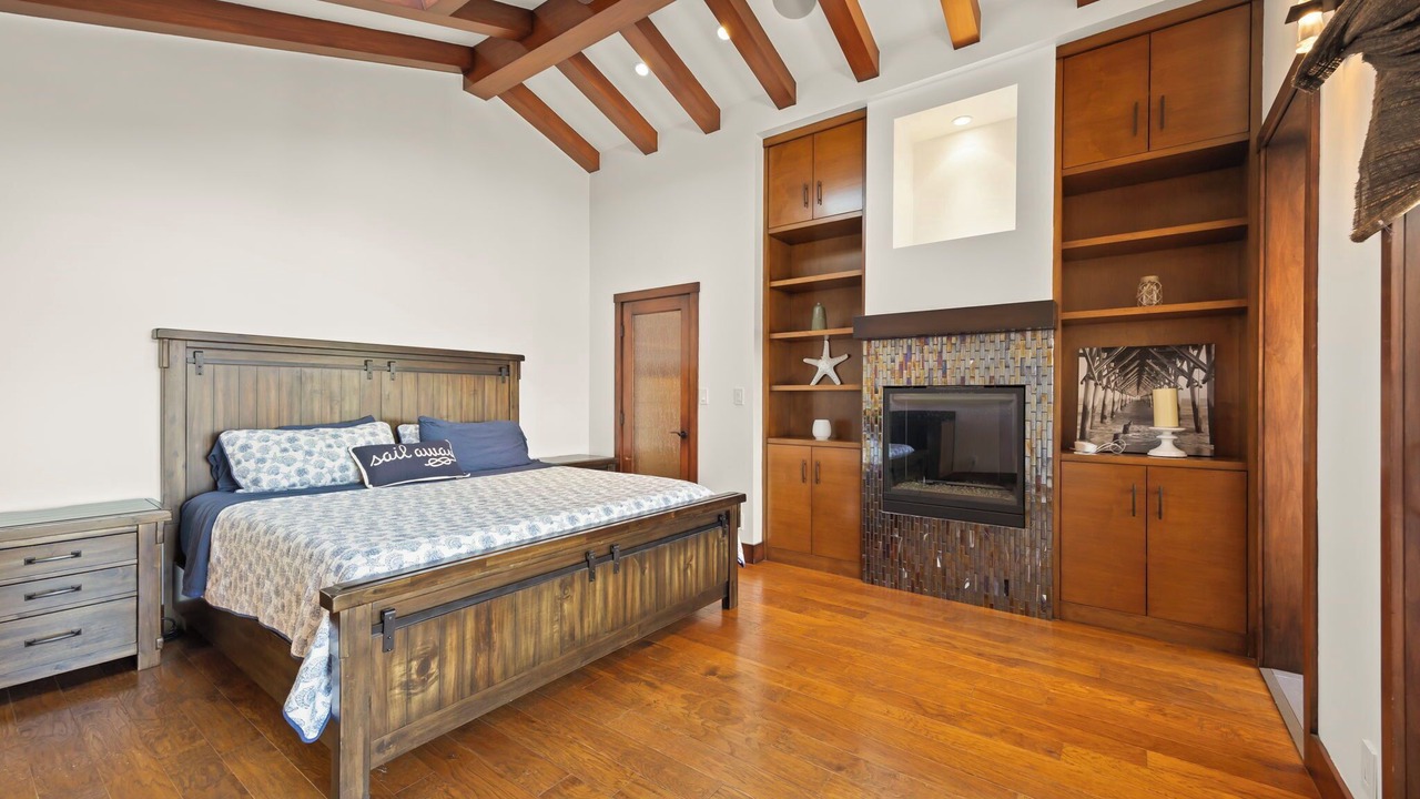 Photo of Bedroom in Hollywood