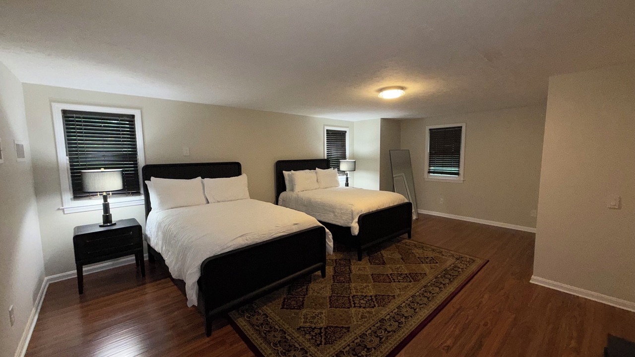 Photo of Bedroom in Centerville