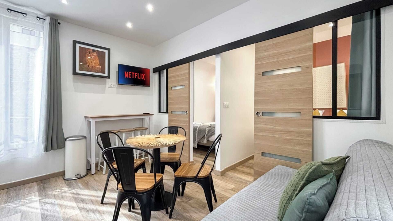 Photo of Bedroom in Le Pre-Saint-Gervais