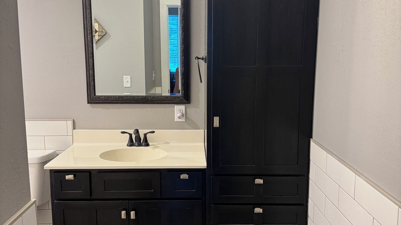 Photo of Bathroom in Alexandria