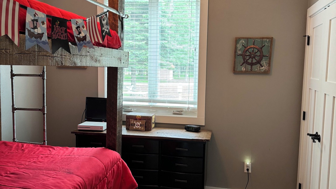 Photo of Bedroom in Alexandria