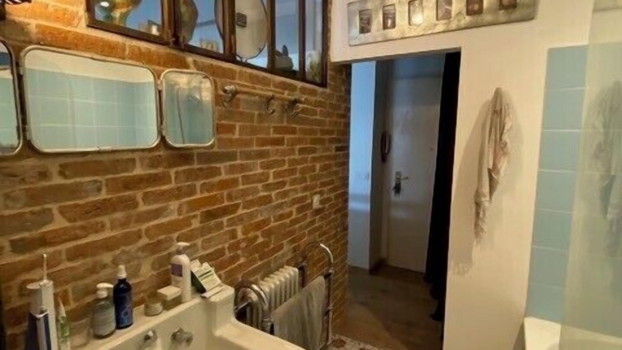 Photo of Bathroom in Vanves