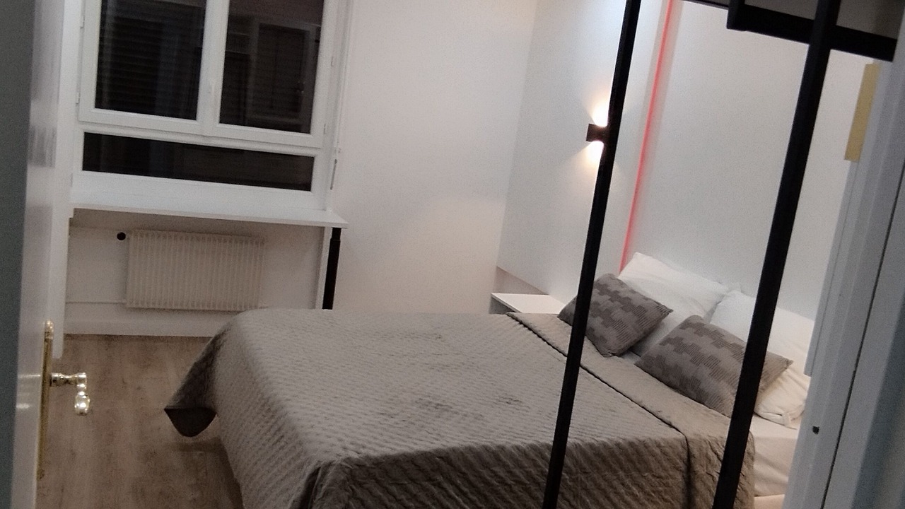 Photo of Bedroom in Survilliers