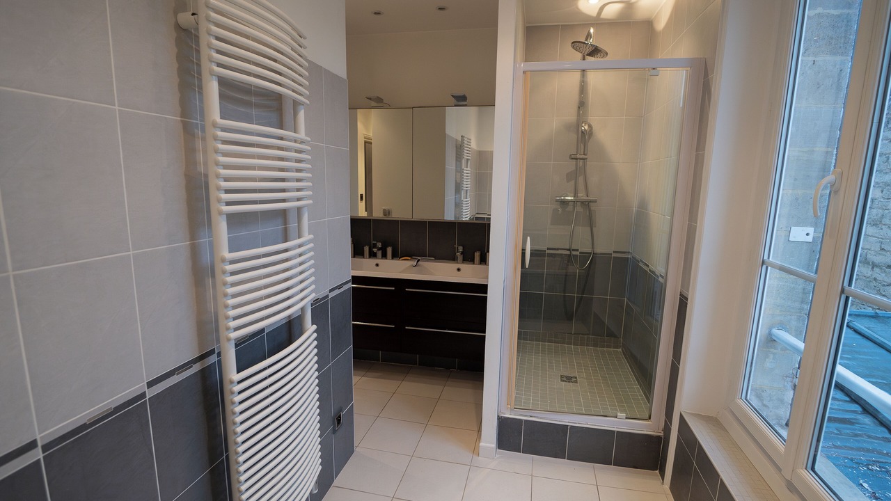 Photo of Bathroom in Chantilly