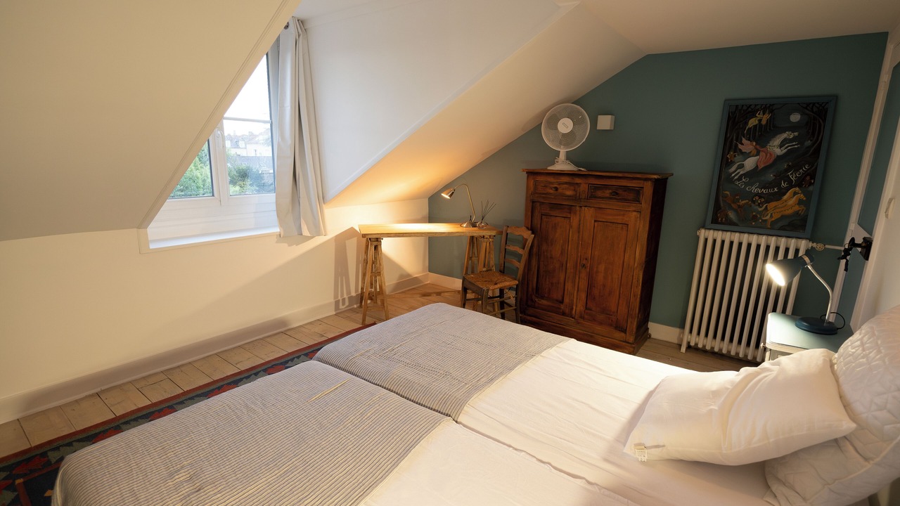 Photo of Bedroom in Chantilly