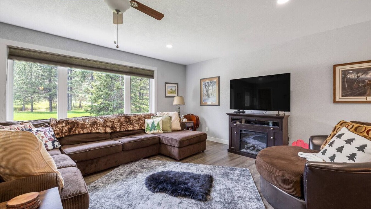 Photo of Bedroom in Rimrock