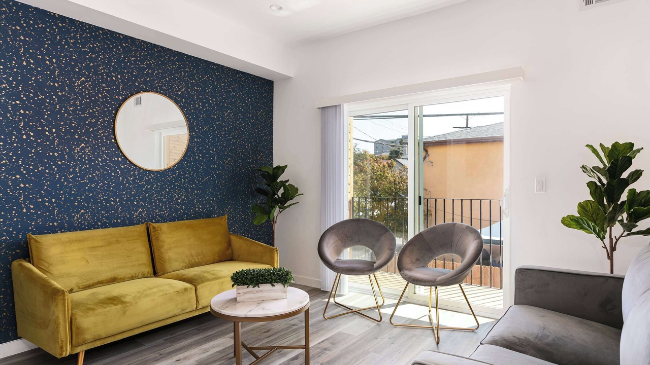 Photo of Livingroom in Rampart Village