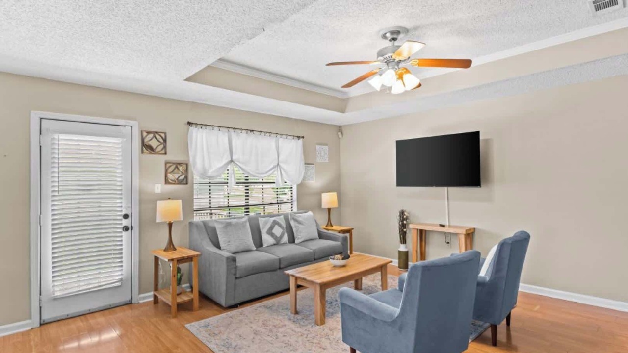Photo of Livingroom in South Baton Rouge