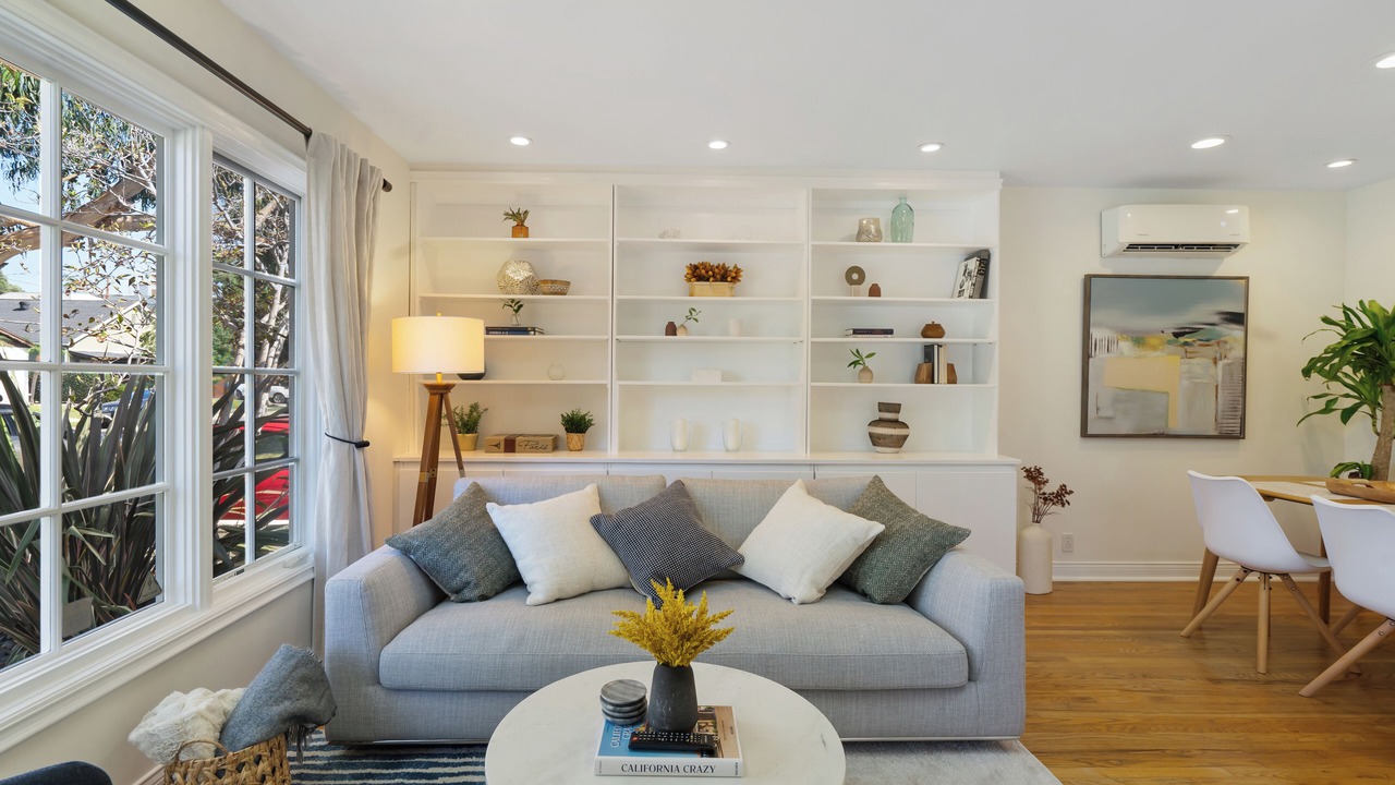 Photo of Livingroom in Culver - West