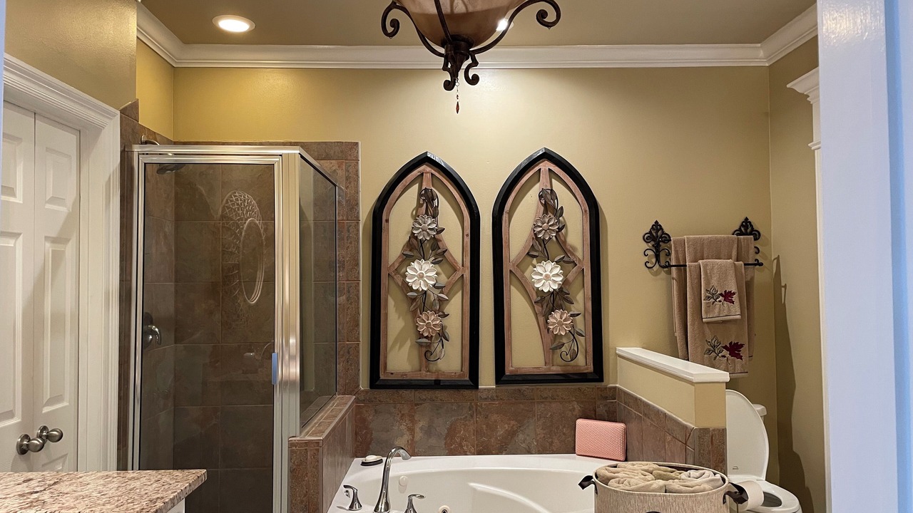 Photo of Bathroom in Maurepas