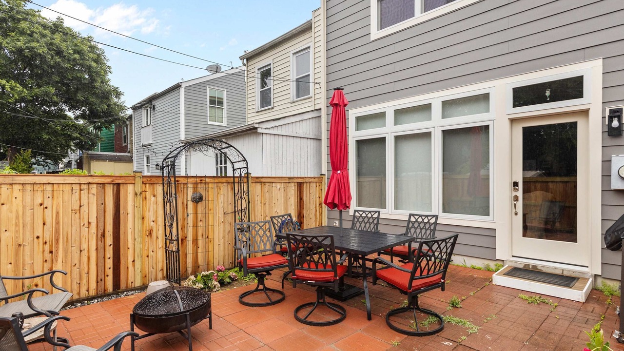 Photo of Outdoor in Old Town West