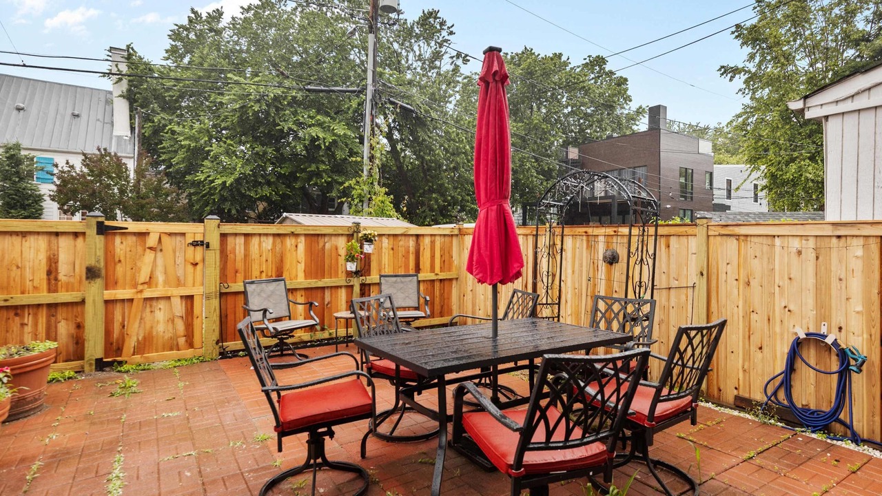 Photo of Outdoor in Old Town West