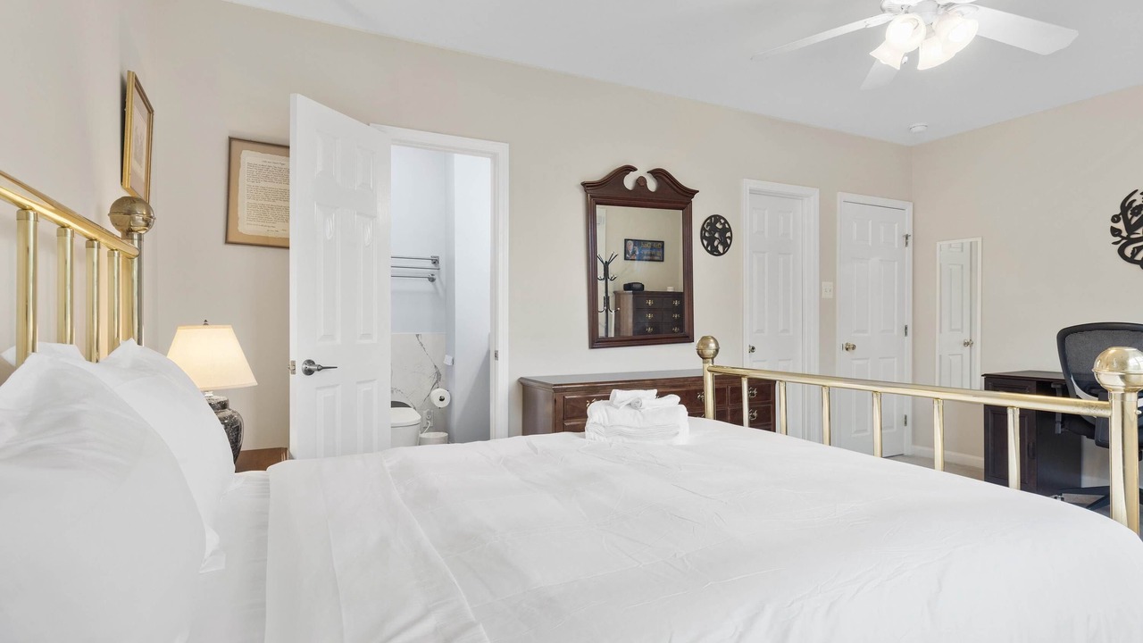 Photo of Bedroom in Old Town West