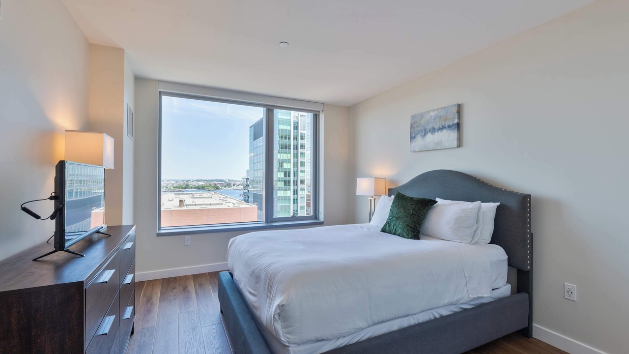 Photo of Bedroom in Seaport District
