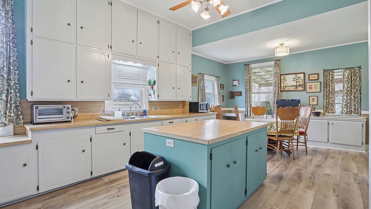 Photo of Kitchen in New Roads