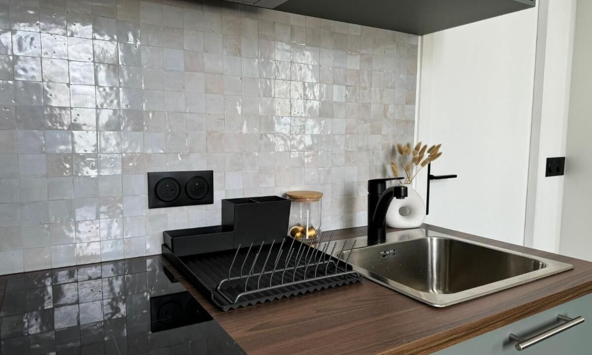 Photo of Kitchen in Republique–Point-du-Jour
