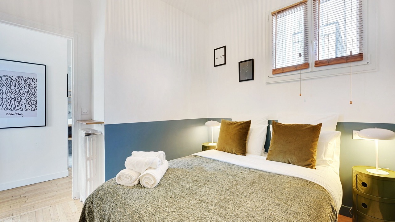 Photo of Bedroom in Prince–Marmottan