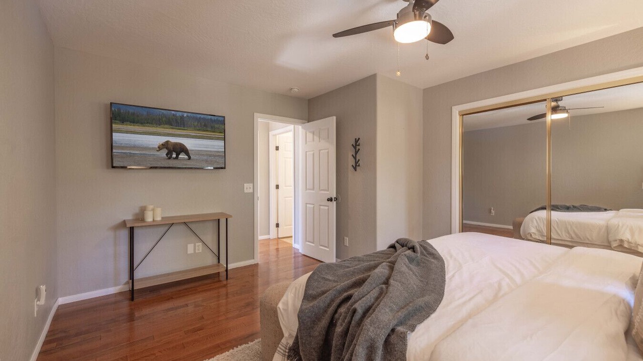 Photo of Bedroom in Sugarloaf